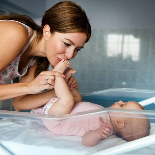 ¿Cómo afecta el síndrome de ovario poliquístico a tu fertilidad? Alternativas para la maternidad en Venezuela